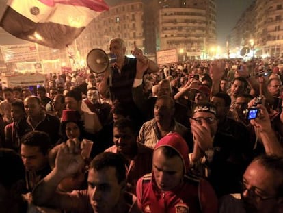 Manifestantes en la plaza de Tahrir, en El Cairo.