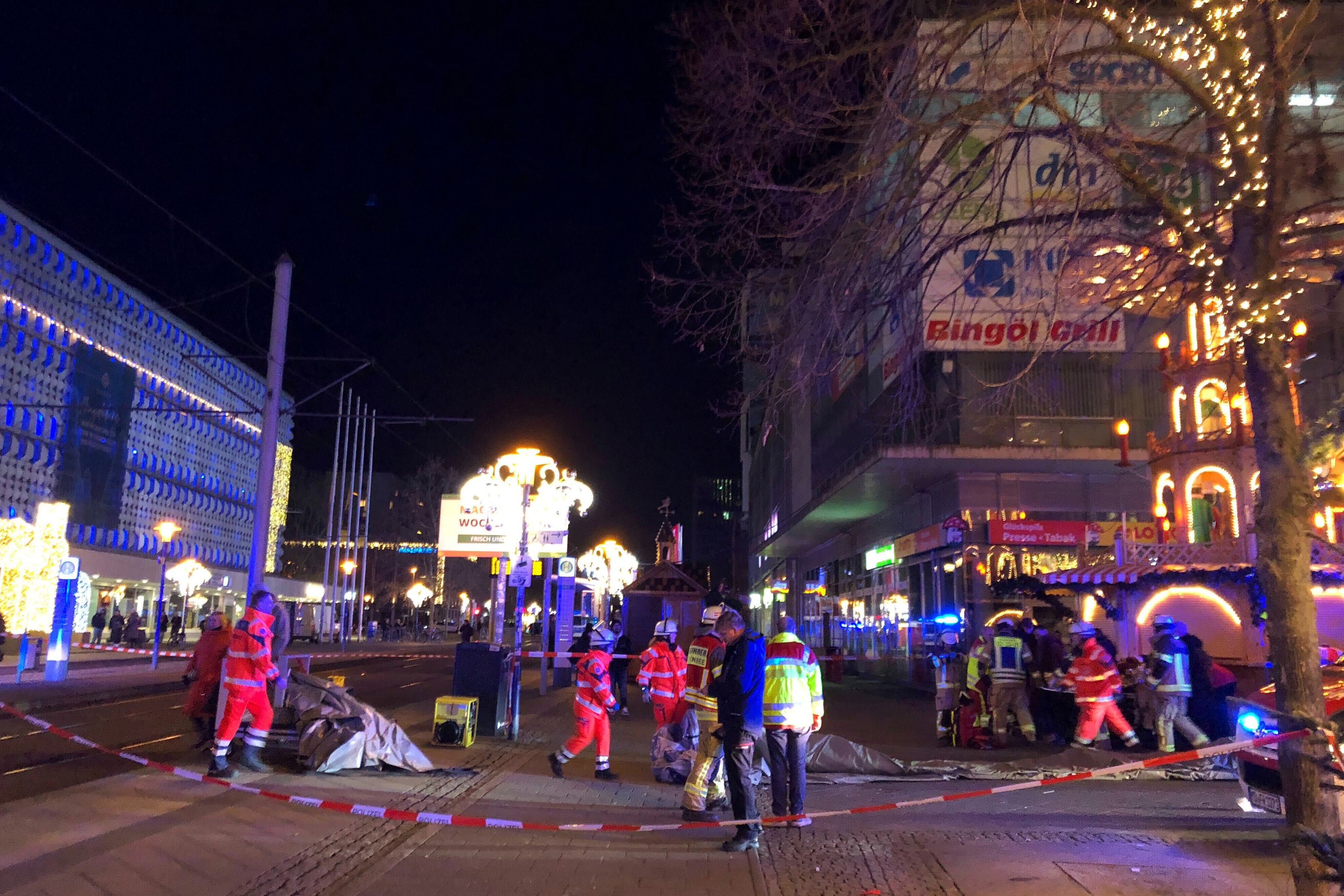 Al menos un muerto y decenas de heridos en un atropello en un mercadillo de Navidad en Alemania
