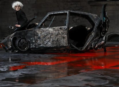 El montaje <i>Inferno,</i> de Romeo Castellucci, no oculta la admiración por la estética de Andy Warhol, como muestra la fotografía.