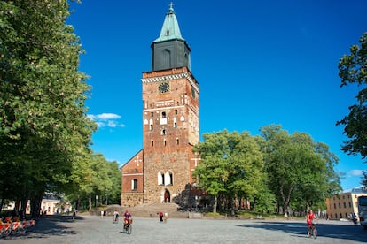 La catedral de Turku, destino final del Camino de San Enrique en la ciudad homónima (Finlandia).