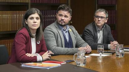 Gabriel Rufián, Marta Vilalta y Josep Maria Jové durante la reunión de negociación con el PSOE del pasado 4 de diciembre. 