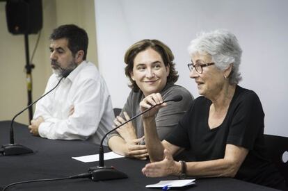 Ada Colau s&#039;ha reunit amb Jordi S&agrave;nchez i Muriel Casals.