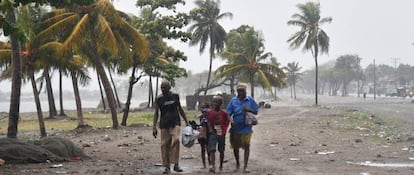 Preparations for arrival of Hurricane Irma