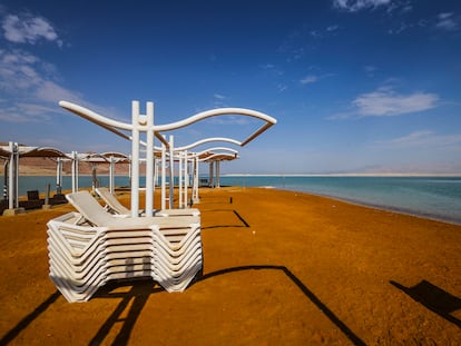 Vista de Ein Bokek, zona hotelera y vacacional de Israel a orillas del mar muerto.