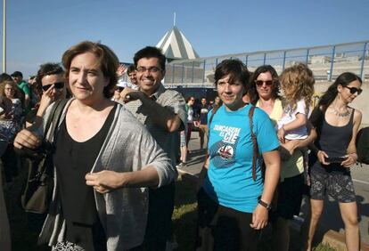 Ada Colau en una manifestación de Tanquem els CIEs.