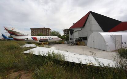 Hangar en el campus de Fuenlabrada de la Universidad Rey Juan Carlos.