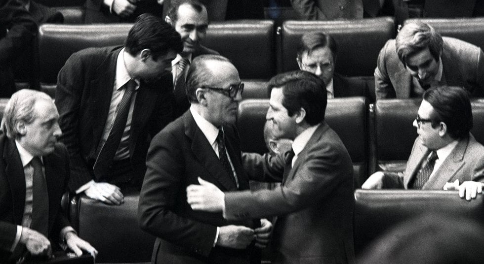 ‘Consolidar la democracia’: Reivindicación del breve y difícil Gobierno de Calvo-Sotelo