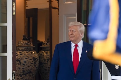 Donald Trump was awaiting the arrival of Israeli Prime Minister Benjamin Netanyahu at the White House last Monday.