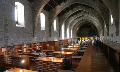 Una de las salas g&oacute;ticas de la Biblioteca de Catalu&ntilde;a, en el recinto del antiguo hospital de la Santa Creu. 