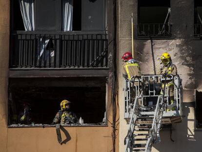 Incendio en el bloque de pisos de Badalona en 2019, donde vivía Yassine.