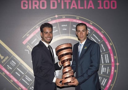 Fabio Aru y Vincenzo Nibali, en la presentaci&oacute;n