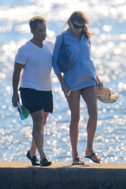 Nicolas Sarkozy y Carla Bruni, en la Costa Azul el pasado julio.