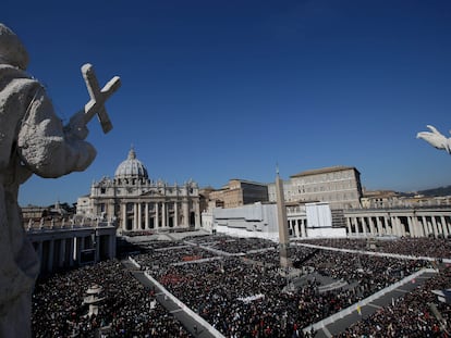 Imagen de archivo de la plaza San Pedro, en Ciudad del Vaticano.