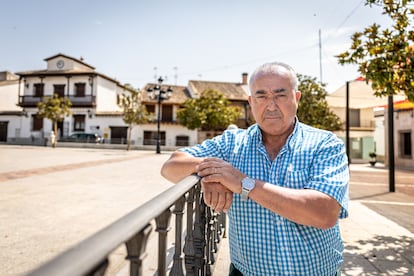 El alcalde de Villaseca de la Sagra, Jesús Hijosa Lucas, este martes.