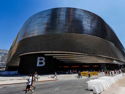 El estadio Santiago Bernabéu, este miércoles, a pocas horas del concierto de Taylor Swift.