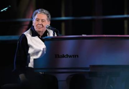 Jerry Lee Lewis durante una actuación en el Madison Square Garden en 2009. El músico tiene actualmente "abierta la contratación".