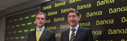 Jos&eacute; Sevilla, consejero delegado de Bankia (izquierda), y Jos&eacute; Ignacio Goirigolzarri (derecha), presidente de la entidad. 