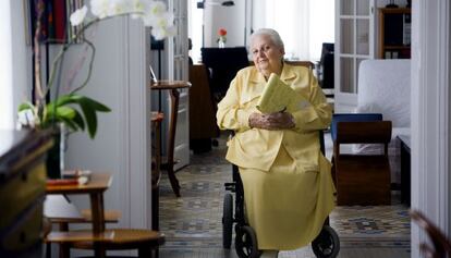 Literary agent Carmen Balcells photographed in her home in 2009.