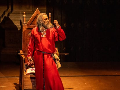 El actor Jesús Lozano en un retrato promocional de la obra 'Alfonso X: la última cantiga', la obra producida por María de Melo producciones y La Diosa Cómica. 
