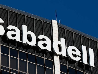 Sede de Banco Sabadell en Barcelona.