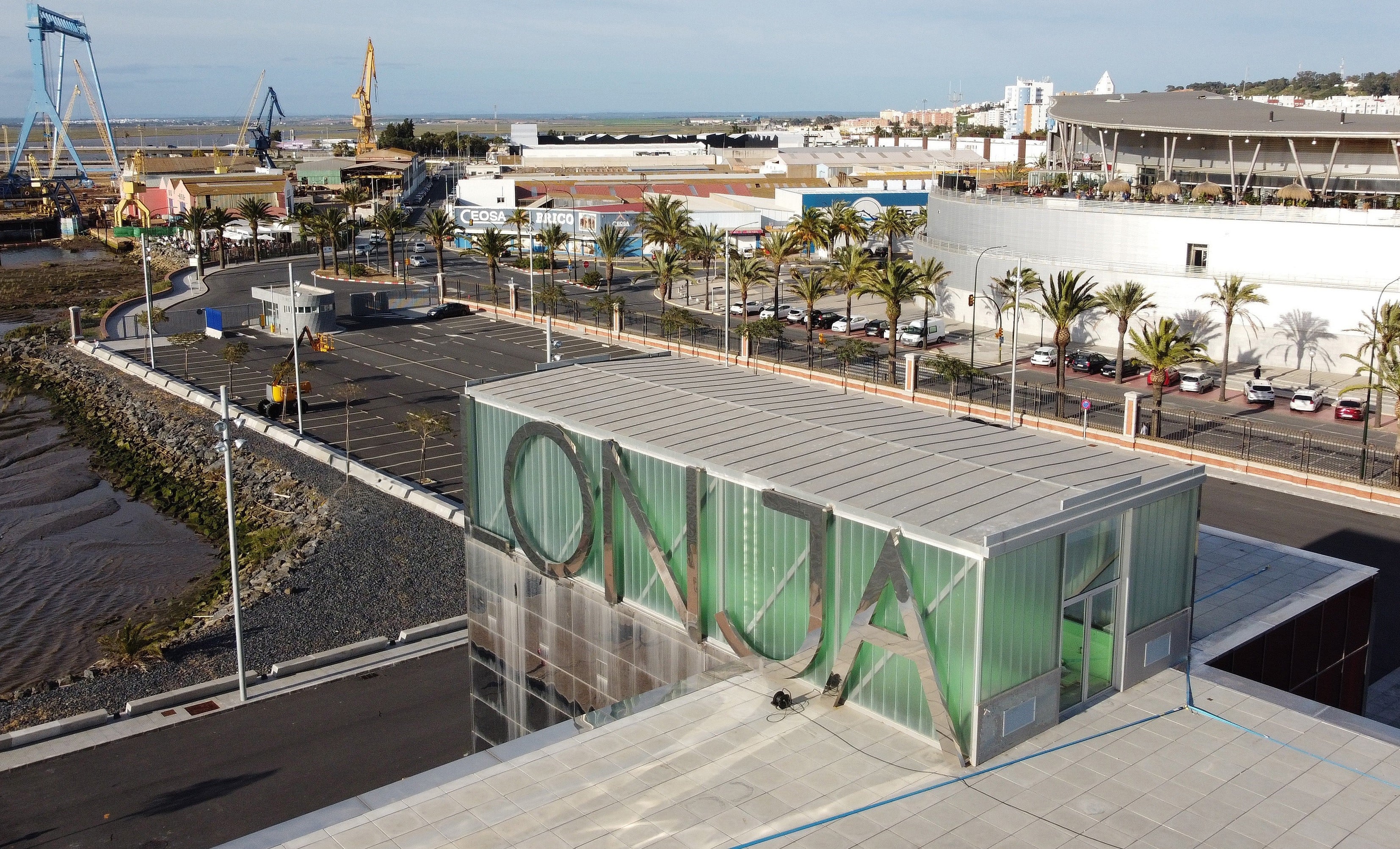 La Lonja pesquera, situada en el Muelle de Levante Norte, es uno de los proyectos que ha recibido fondos del plan de recuperación.