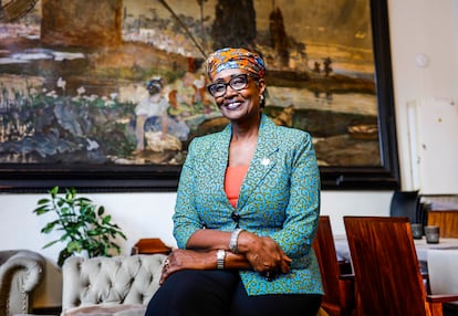 Winnie Byanyima, directora ejecutiva de ONUsida, este martes en la cafetería del Círculo de Bellas Artes de Madrid.