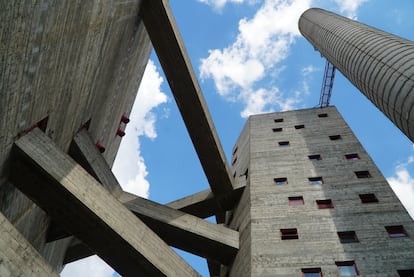 El Sesc Pompéia, diseñado por la arquitecta Lina Bo Bardi, es una de las obras más influyentes de finales del siglo XX.