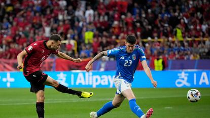 Nedim Bajrami marca ante Italia el gol más rápido en la historia de la Eurocopa, tras solo 23 segundos de partido.
