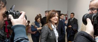La exalcaldesa de Jerez Pilar S&aacute;nchez (PSOE), a su llegada a la Audiencia Provincial de C&aacute;diz.