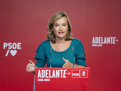 La portavoz del PSOE, Pilar Alegría, ofrece una rueda de prensa tras la reunión de la Comisión Ejecutiva Federal del PSOE, en la sede de Ferraz, a 30 de agosto de 2023, en Madrid .
