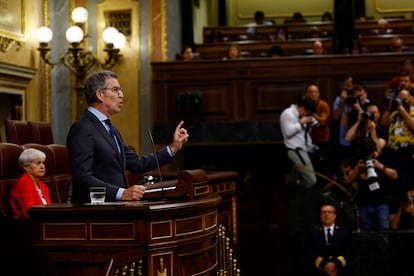 El líder del PP, Alberto Núñez Feijóo, interviene en el debate de la amnistía, este miércoles en el Congrso.
