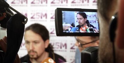 Pablo Iglesias participa durante un acto en la asociación La Morada.