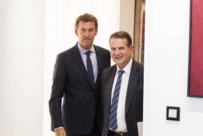 Feijóo y Caballero, durante una reunión en 2015.