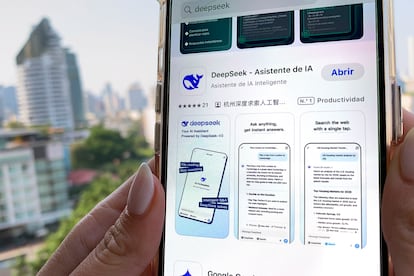 Descarga de DeepSeek de la Apple Store.