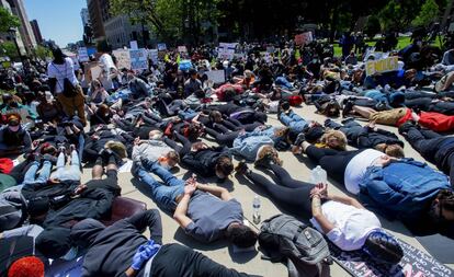 Protesta pacífica en Lansing (capital de Michigan) en honor de George Floyd, víctima mortal de la brutalidad policial, el 31 de mayo.