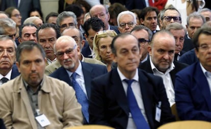 Vista del banquillo de los acusados durante la primera sesión del juicio por las tarjetas 'black', en septiembre de 2016.