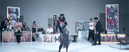 Una escena de la obra <i>Isabella's Room,</i> que se representa estos días en el teatro Español.
Jan Lauwers.