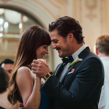 Dakota Johnson y Pedro Pascal en un momento de 'Materialistas'.