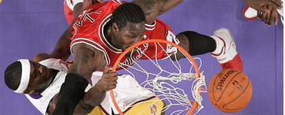 Los Lakers vencieron a los Bulls 82-72.