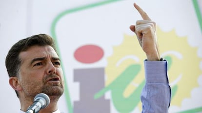 El candidato de IU a la Junta de Andalucía, Antonio Maíllo, este domingo en Málaga.