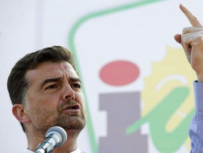 El candidat d'IU a la Junta d'Andalusia, Antonio Maíllo, diumenge a Màlaga.