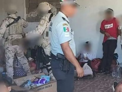 Instituto Nacional de Migración encuentra 126 migrantes ecuatorianos en una casa de seguridad en el municipio de Sonoyta, Sonora.