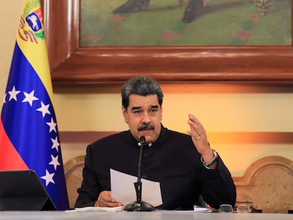 Nicolás Maduro anuncia a criação da comissão para a reforma judicial, nesta segunda-feira, em Caracas.