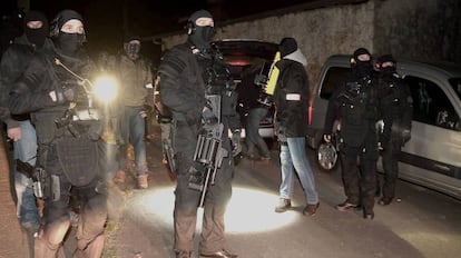 Operaci&oacute;n policial contra ETA en el sur de Francia en diciembre de 2016.
  
 
 