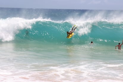 Surf en Makapuu. Situado en Windward.