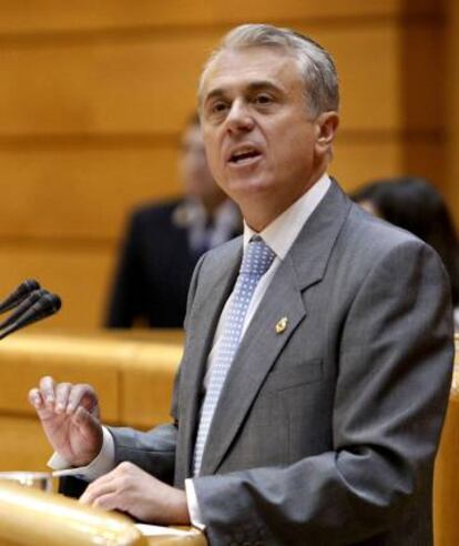 El magistrado Manuel Altava, en el Senado. 