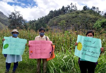 Integrantes de la Asociación de Mujeres de la Provincia de Huancabamba.