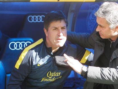 Roura y Mourinho, antes del duelo en el Bernab&eacute;u.