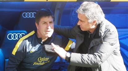 Roura y Mourinho, antes del duelo en el Bernabéu.