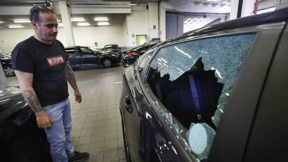 Damage to a car that operates under a VTC license.